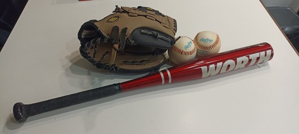 Taco beisebol, Luva e 2 bolas