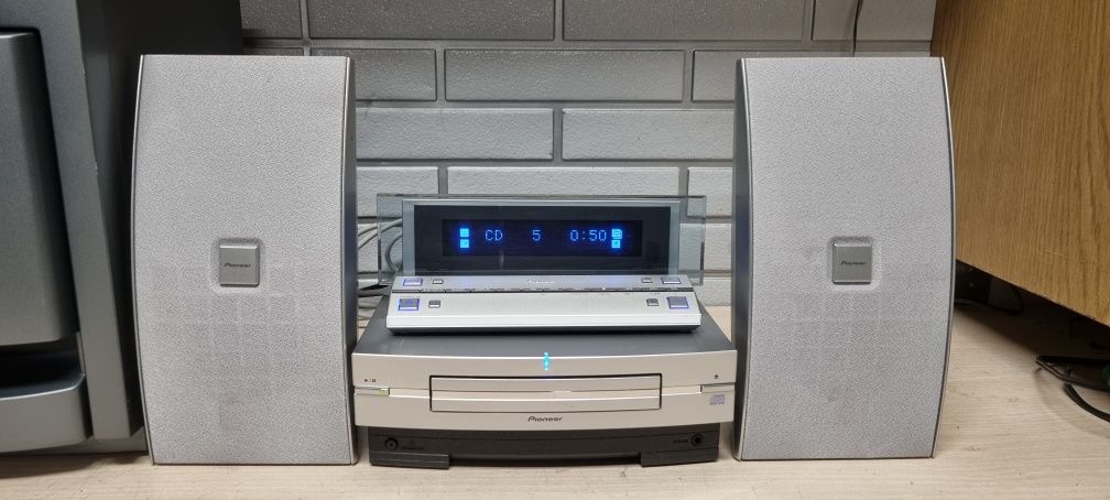 Wieza Zestaw PIONEER CT-L77. subwoofer. Pilot