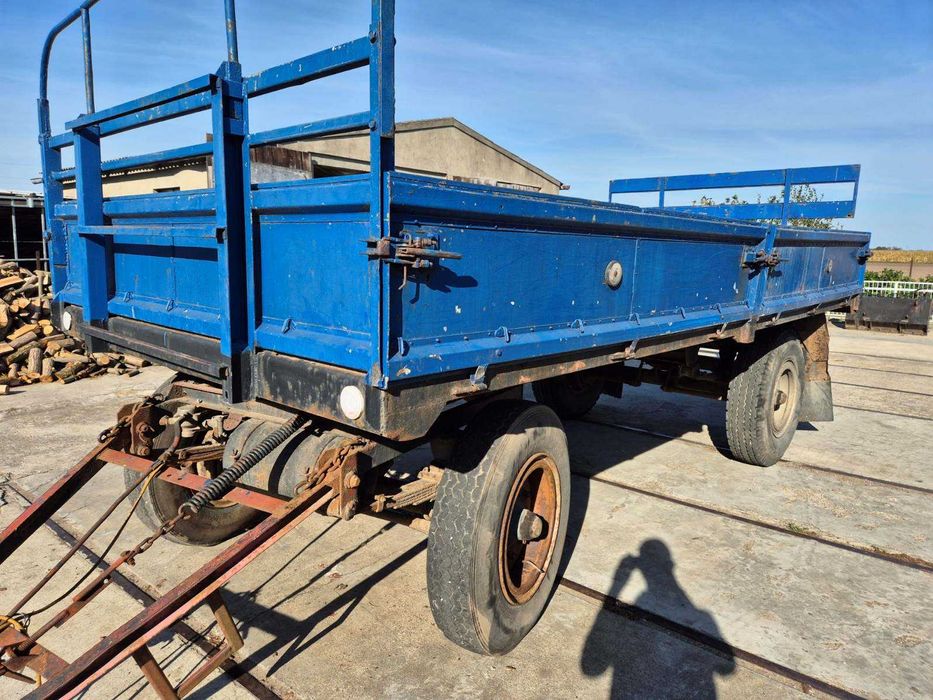 Przyczepa rolnicza IFA HW 60.11 6T sztywna