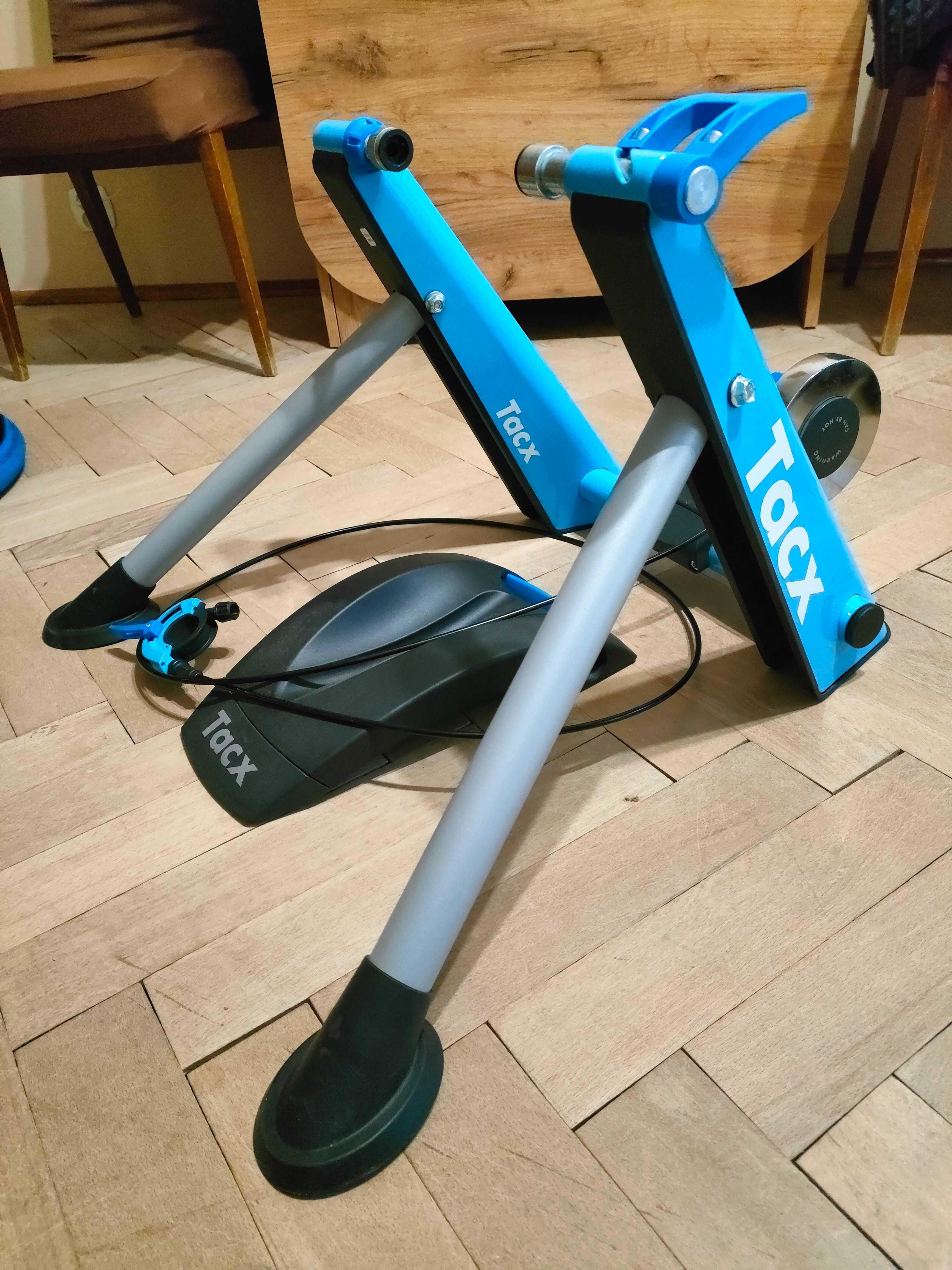 Trenażer TACX model Blue Motion T2635