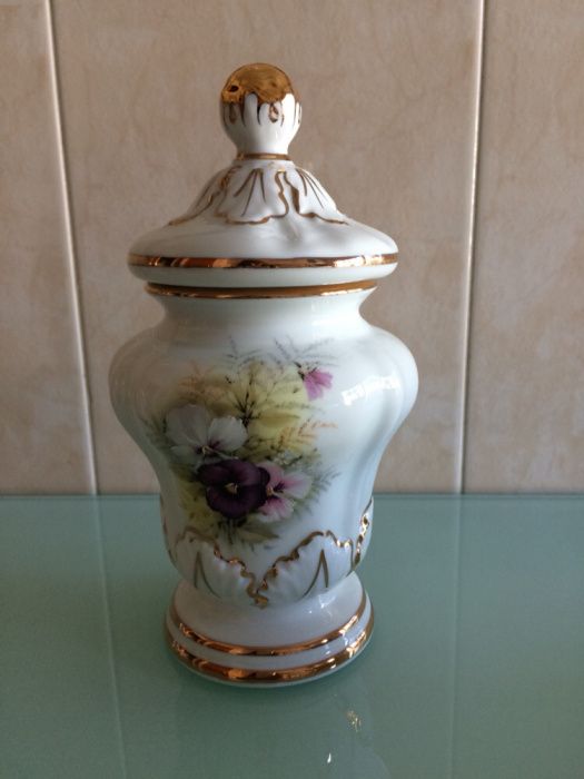 Porcelanas de Porto Mós