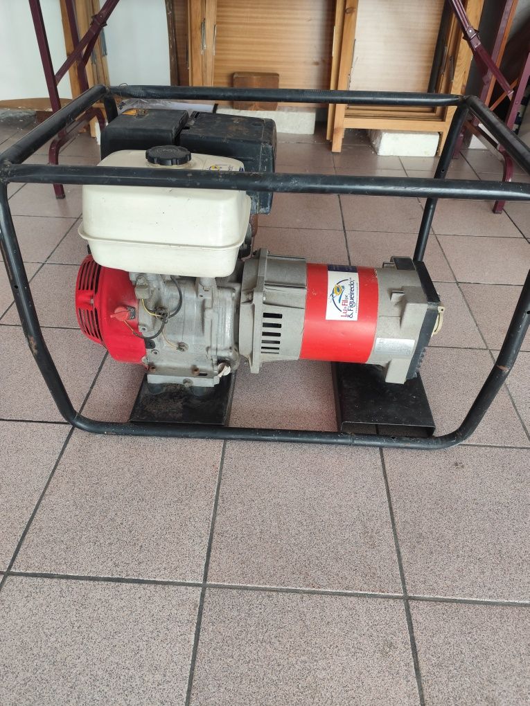 Gerador motor honda