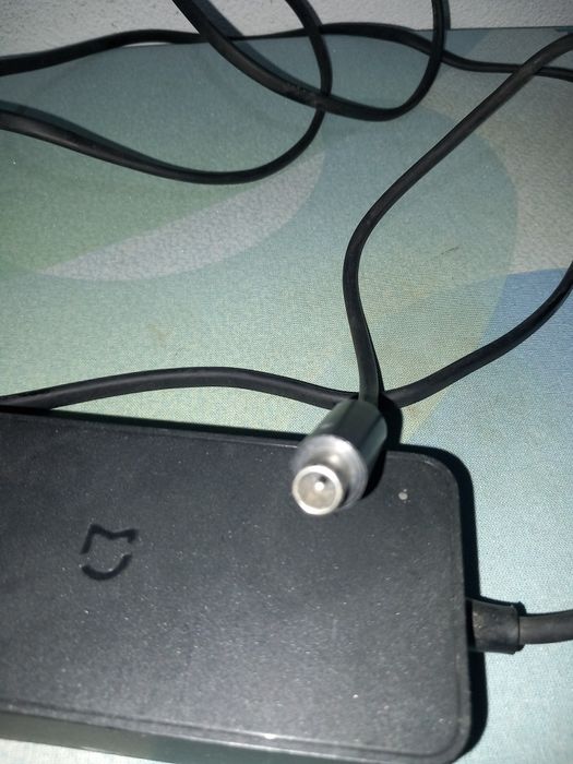 Carregador de trotineta  eléctrica