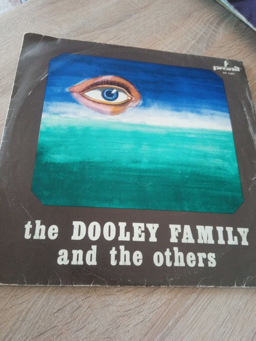 Płyta winylowa the Dooley Family and the others