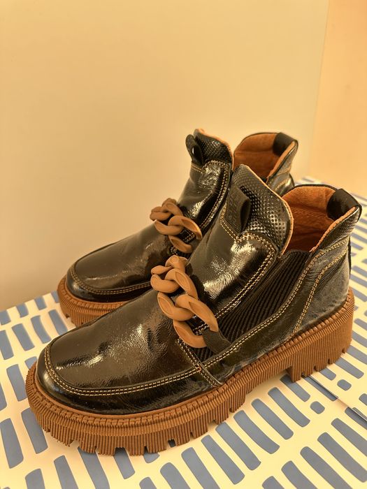 Чобітки для дівчинки