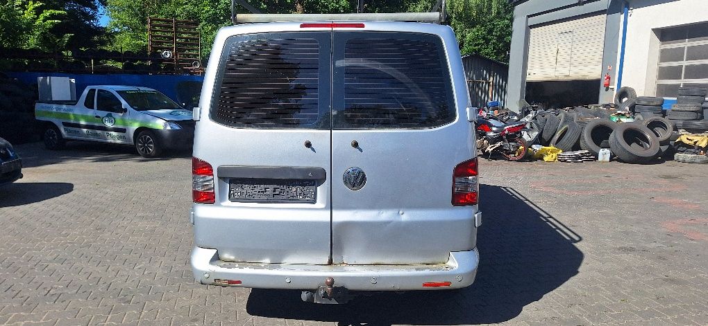 Volkswagen Transporter T5 caly na części