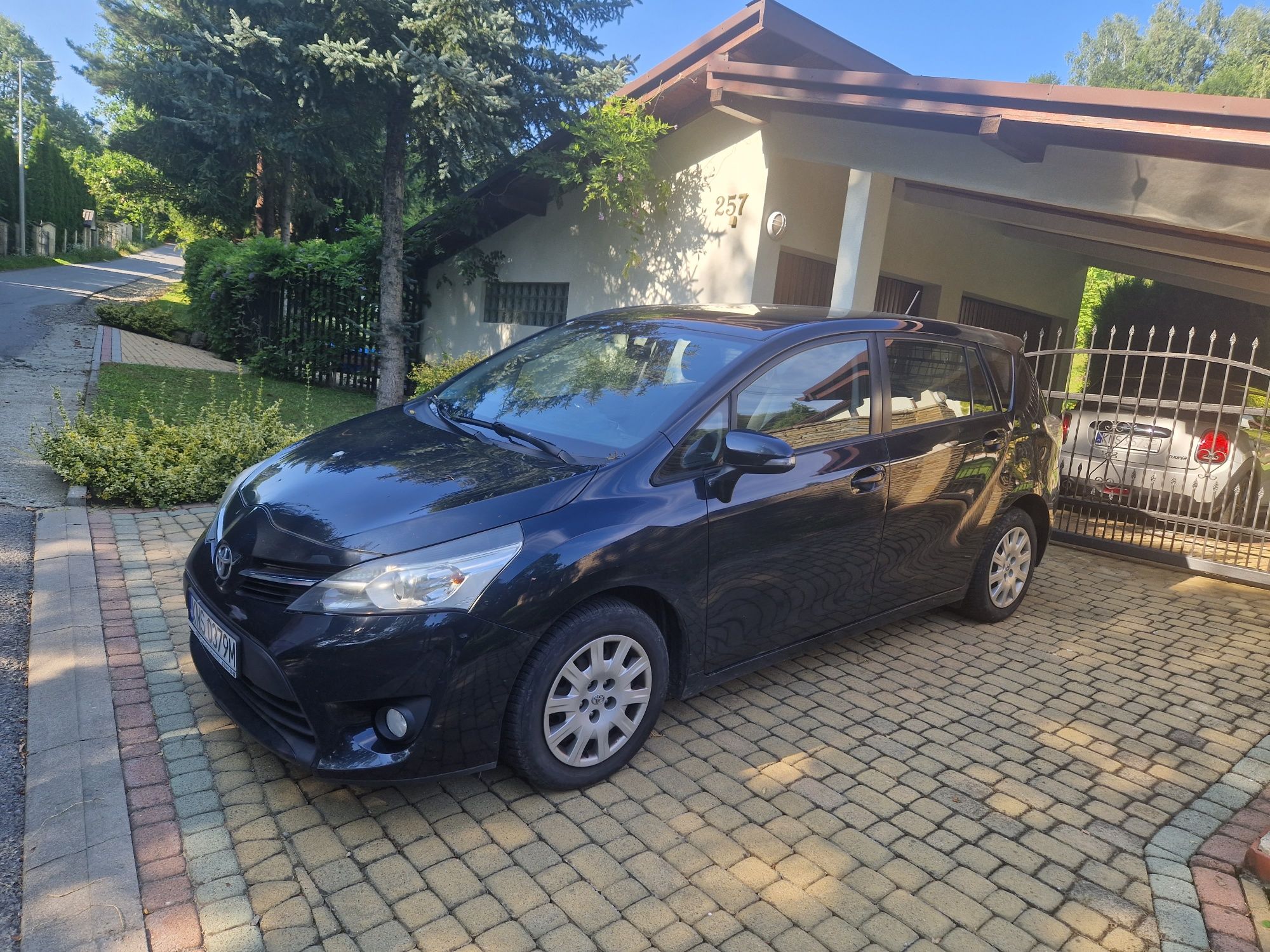 Toyota Verso 2.0D D4D