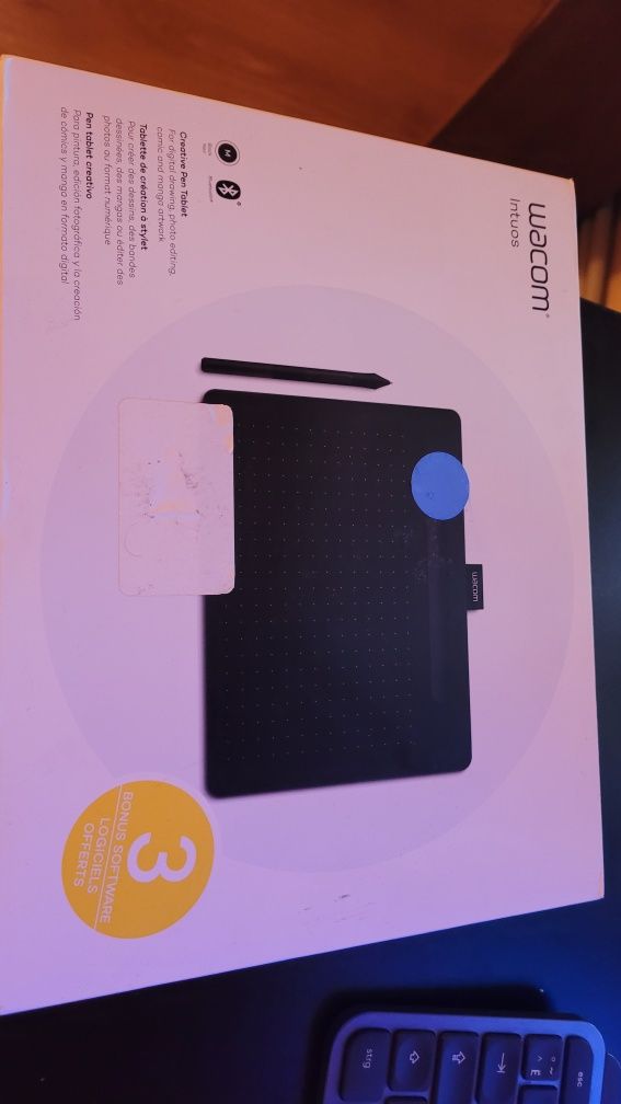 Wacom Intuos M з Bluetooth