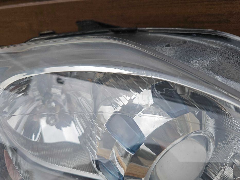Lampa przednia prawa Ford Mondeo Mk4 lift xenon prawy przód ksenon EU