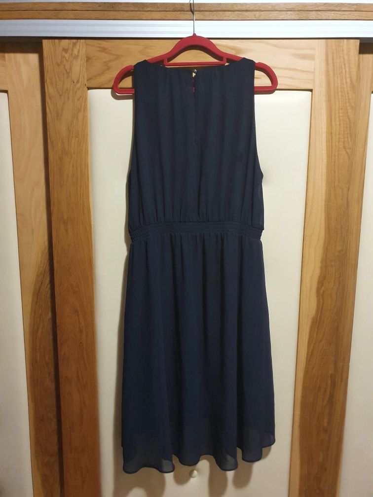 Sukienka bez rękawów, przedłużany tył, H&M, rozm.42