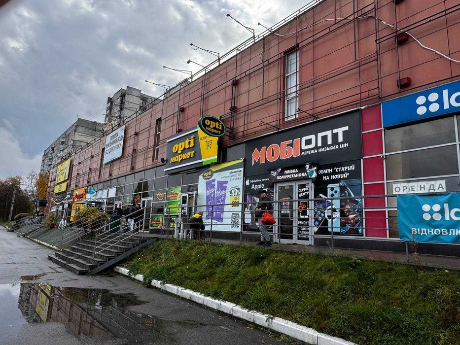 Оренда 230,3 м2 / 1-й поверх / вул. Нескорених 14/ ТЦ Джокер