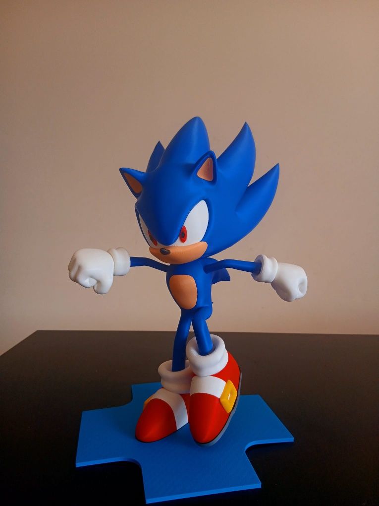Estátua do Sonic Clássico em Impressão 3D – 35 cm de Altura