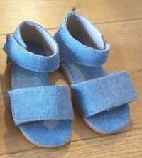 Sandałki jeansowe Slippers Family 23/24 stan idealny