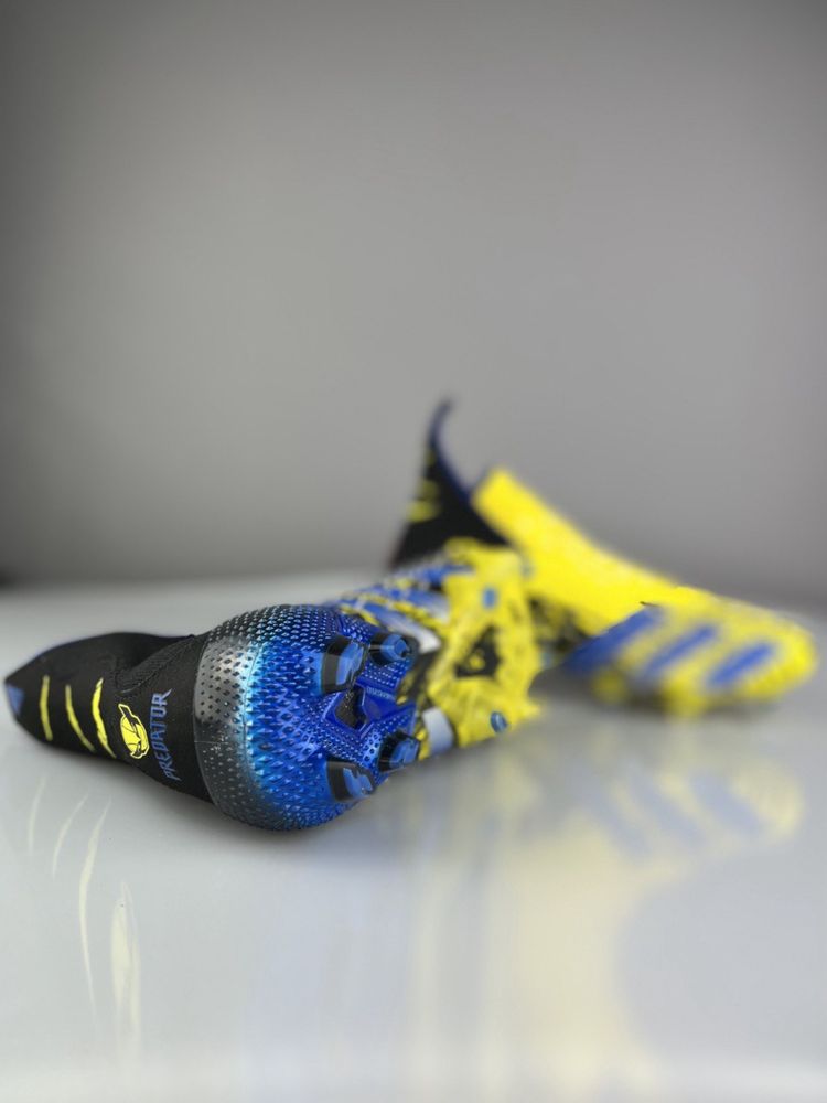 Детские бутсы Adidas Predator Freak + FG