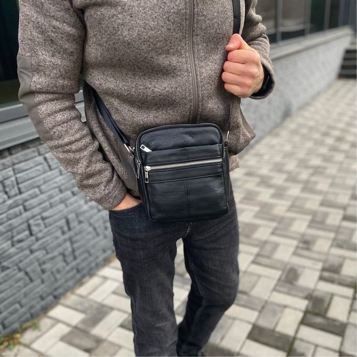Шкіряня сумка чоловіча компактна невелика чорна барсетка Volt