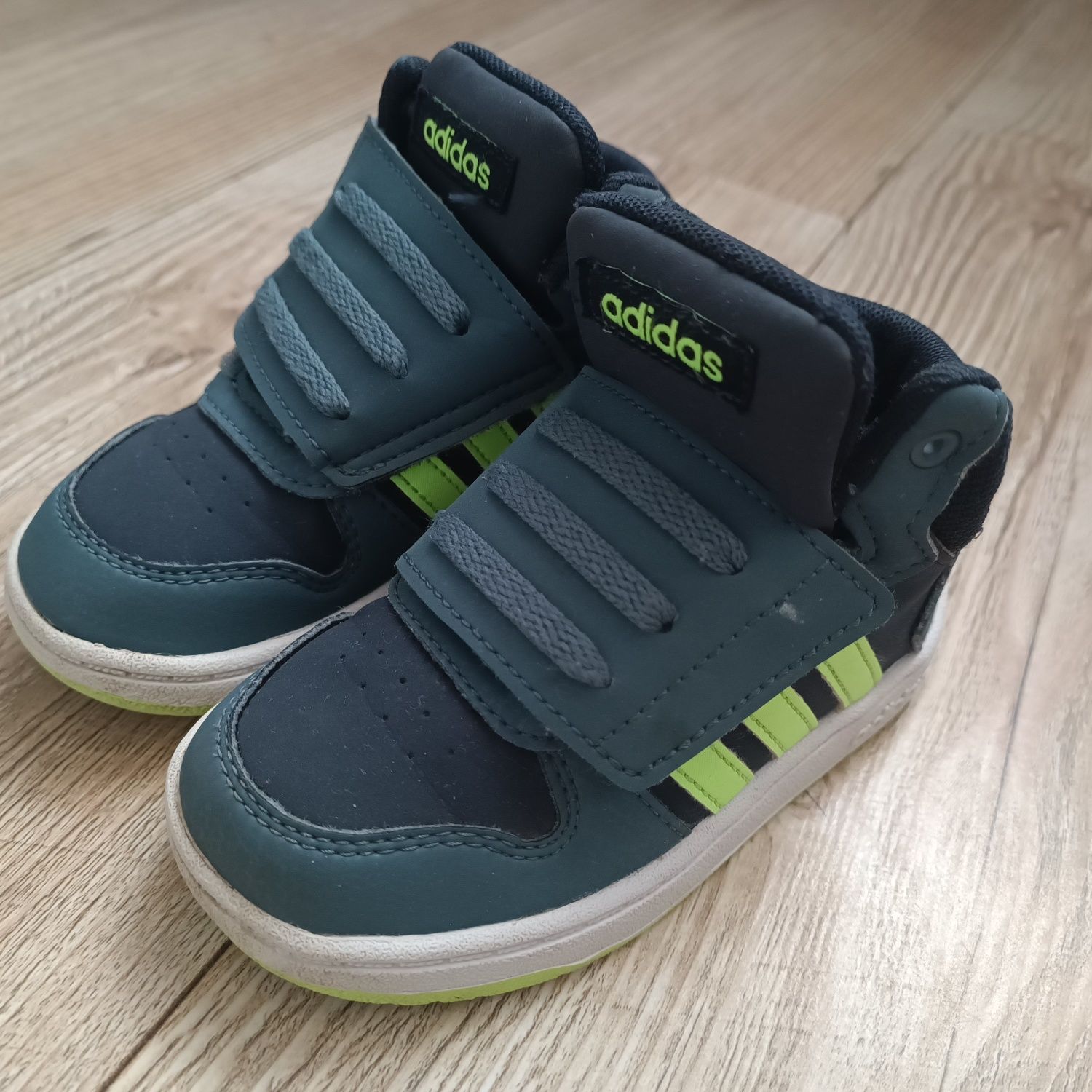 Buciki dla chłopca Adidas r 25