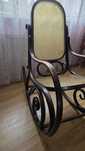 Fotel bujany drewniany