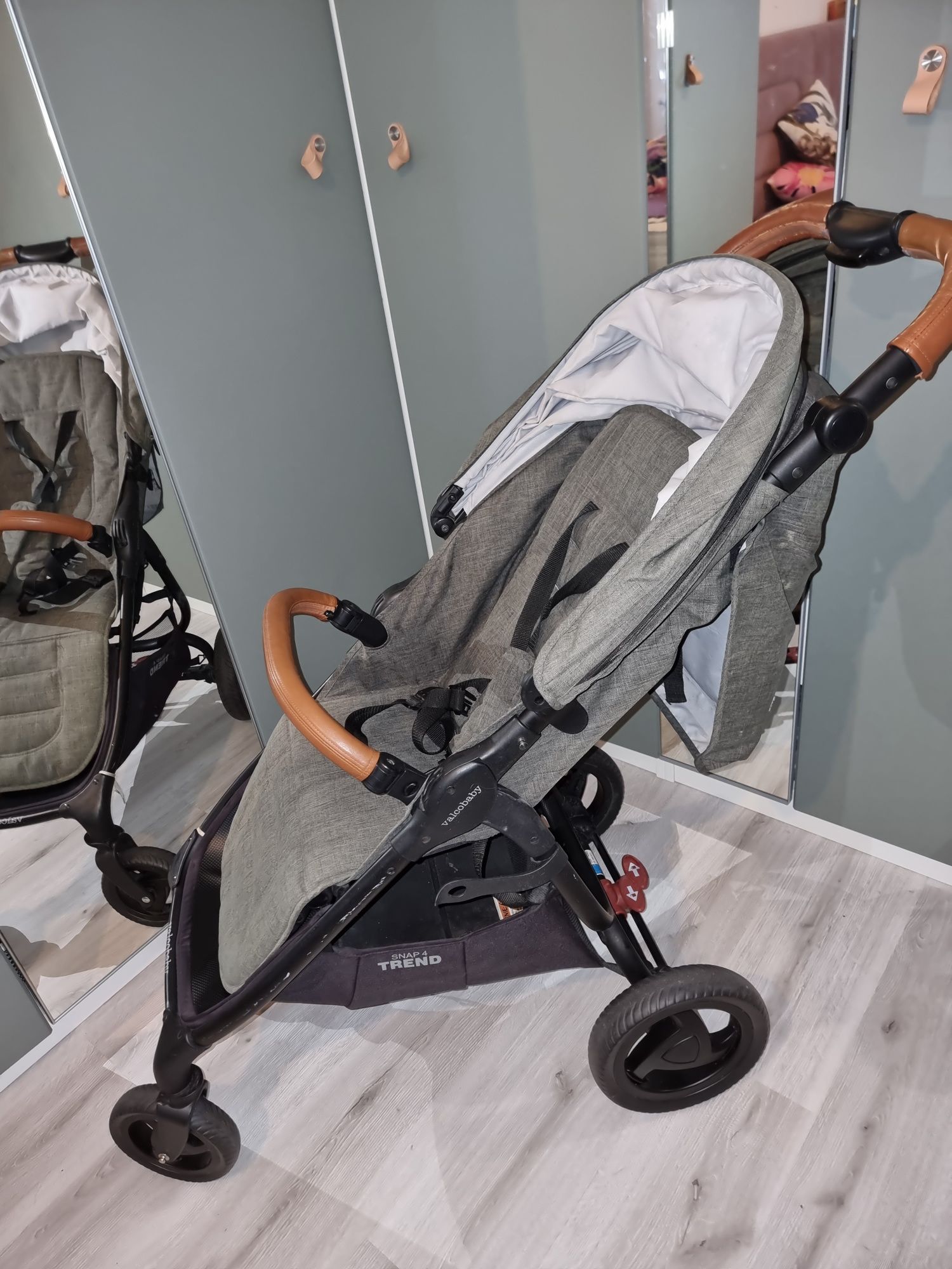 VALCO BABY SNAP 4 Trend spacerówka