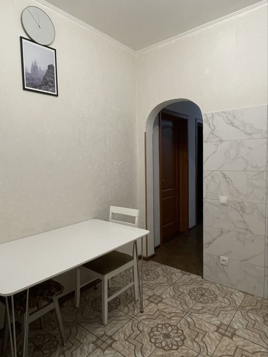 Оренда 2-кімнатної квартири з лічильником на тепло в Дніпровському рн