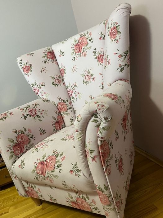 Fotel nowy  do 30 km transport gratis.