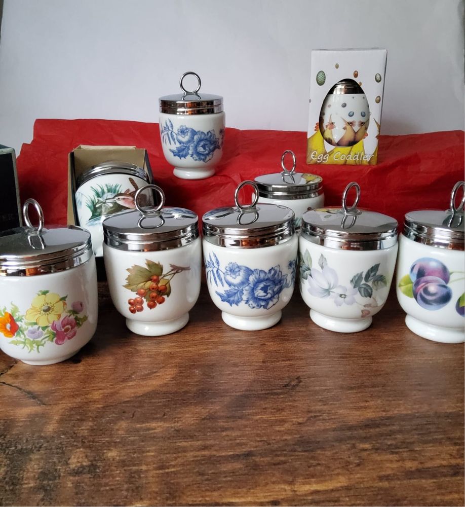 Кодлери на одне та 2 яйця Royal Worcester