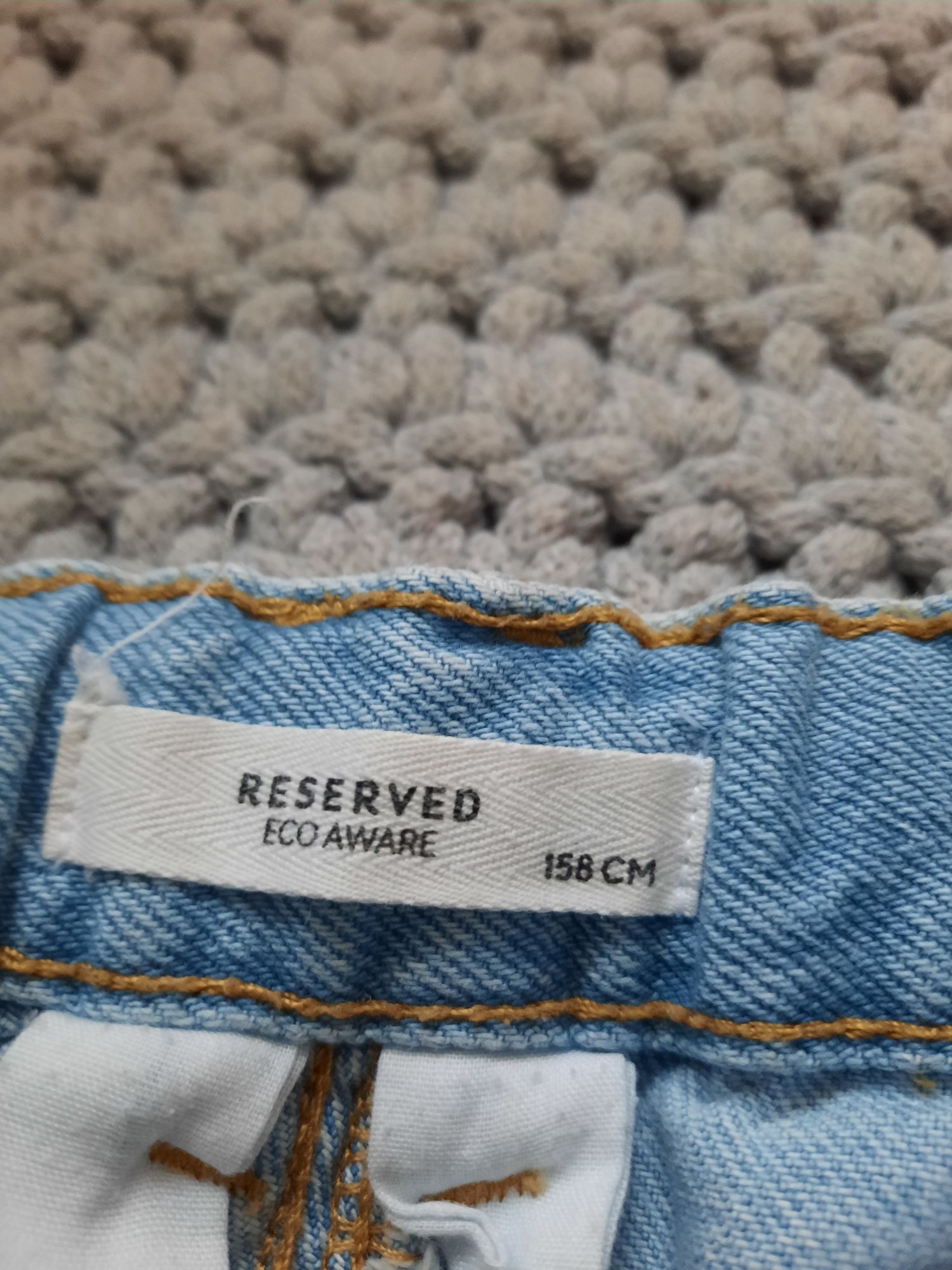 Jeansy Reserved dla dziewczynki