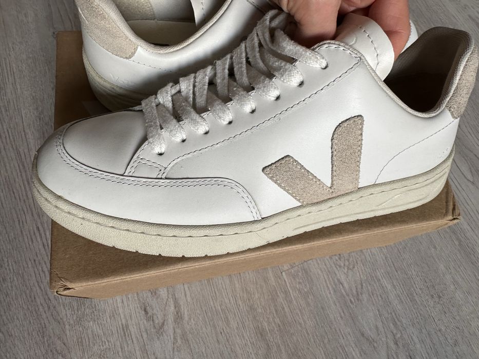 Шкіряні кеди бренду Veja , р.39