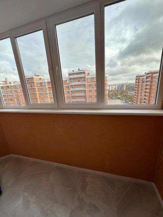 Сдам длительно 1-но комн квартиры в ЖК,, Реал  парк,,