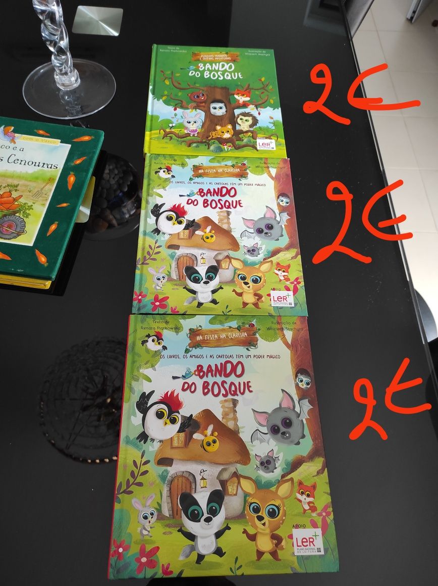 Livros e brinquedos