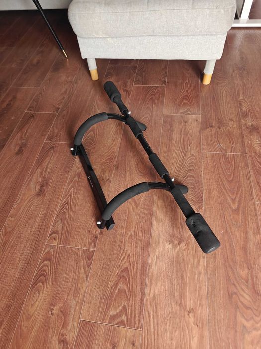 Multi-Grip Lite Pull-Up Bar