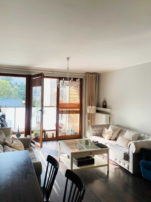 Przytulne mieszkanie z dużym balkonem – 5 min od Parku Balaton, Gocław