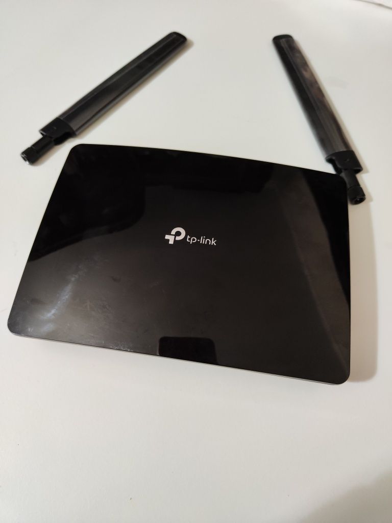 TP-LINK Archer MR400 V2