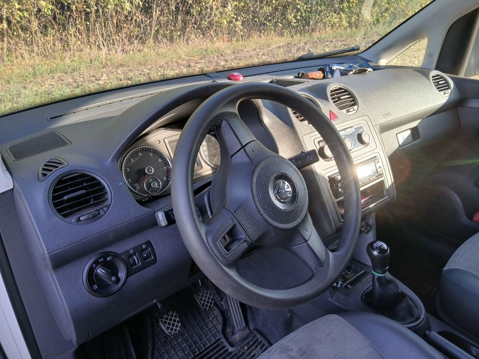 Продам авто Volkswagen Caddy 1.2 TSI