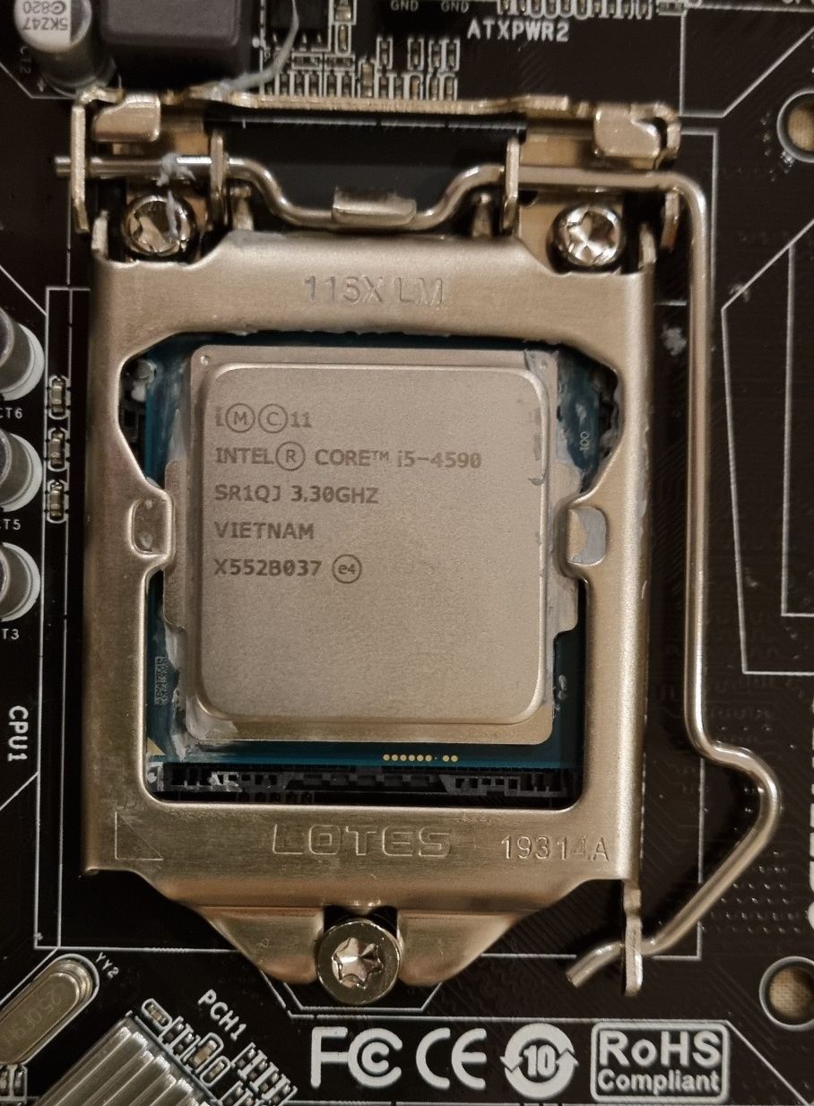 Conjunto Motherboard H81MHV3 + CPU INTEL CORE i5-4590