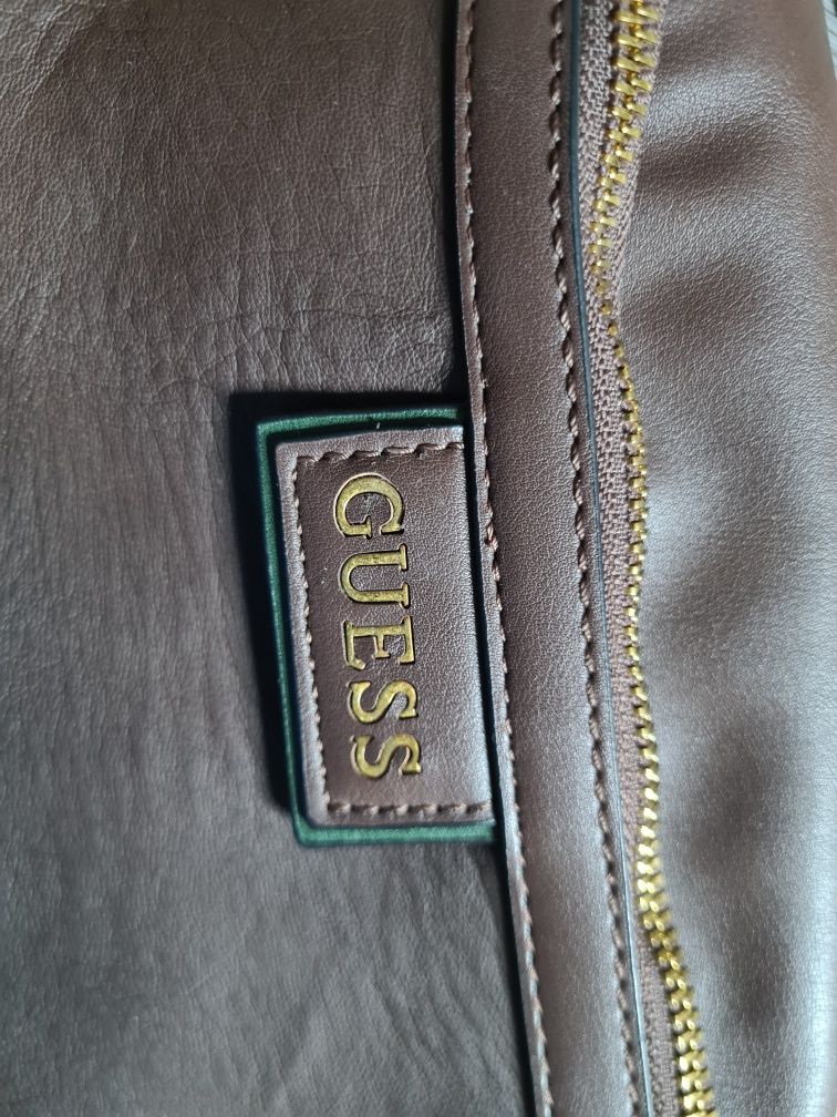 Поясная сумка guess