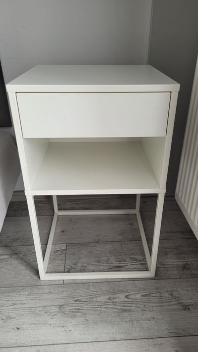 Stolik nocny szafka nocna IKEA Vikhammer biały