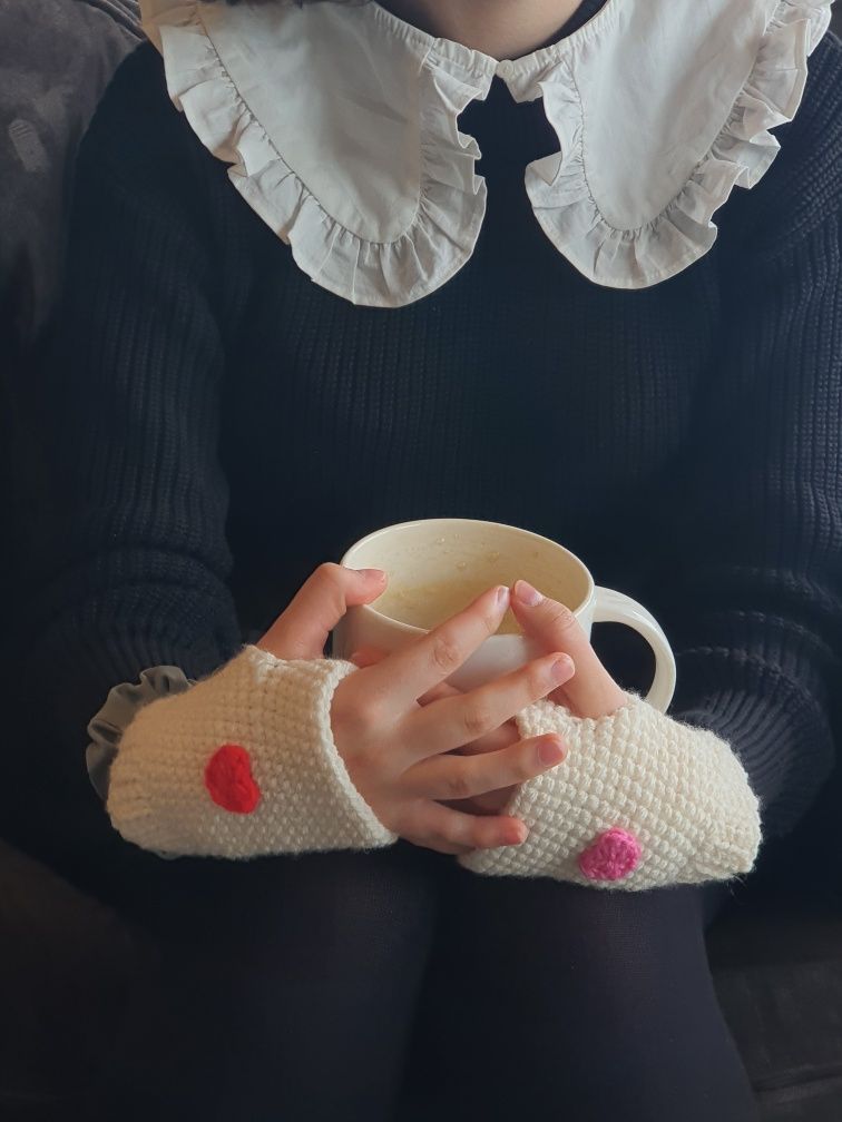 Rękawiczki handmade szydełkowane crochet downtown jesieniara artsy