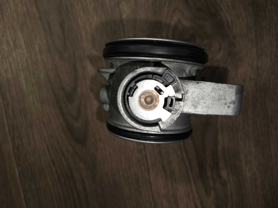 Дроссельная заслонка Рено Меган 2