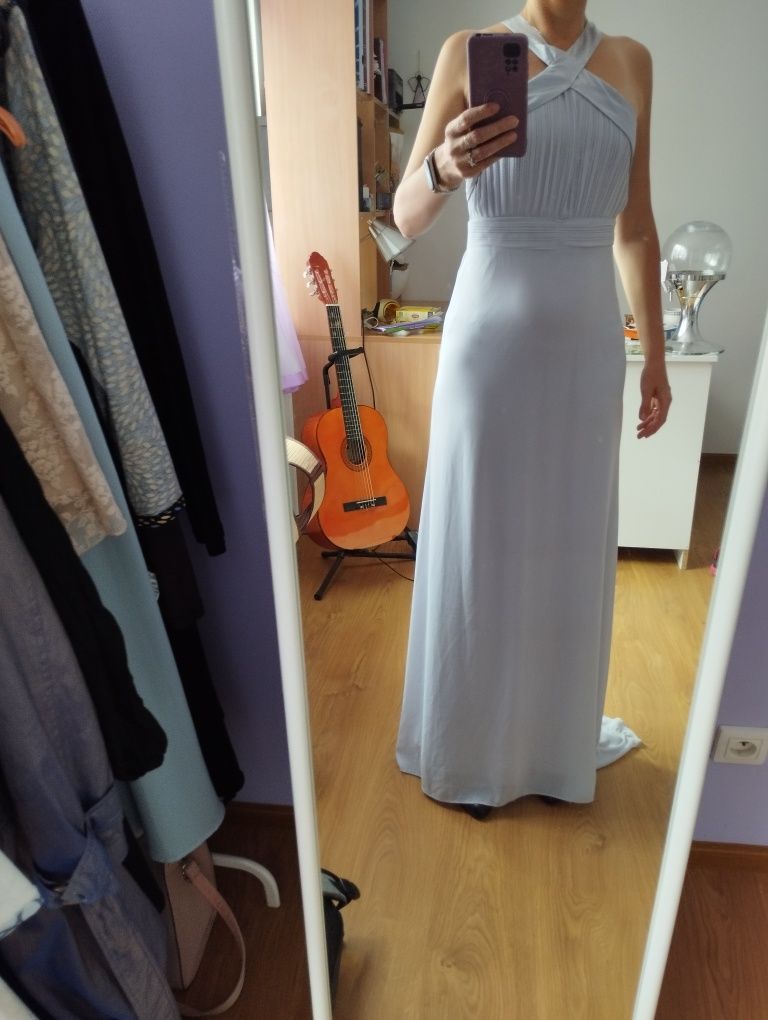 Piękna długa elegancka suknia 40