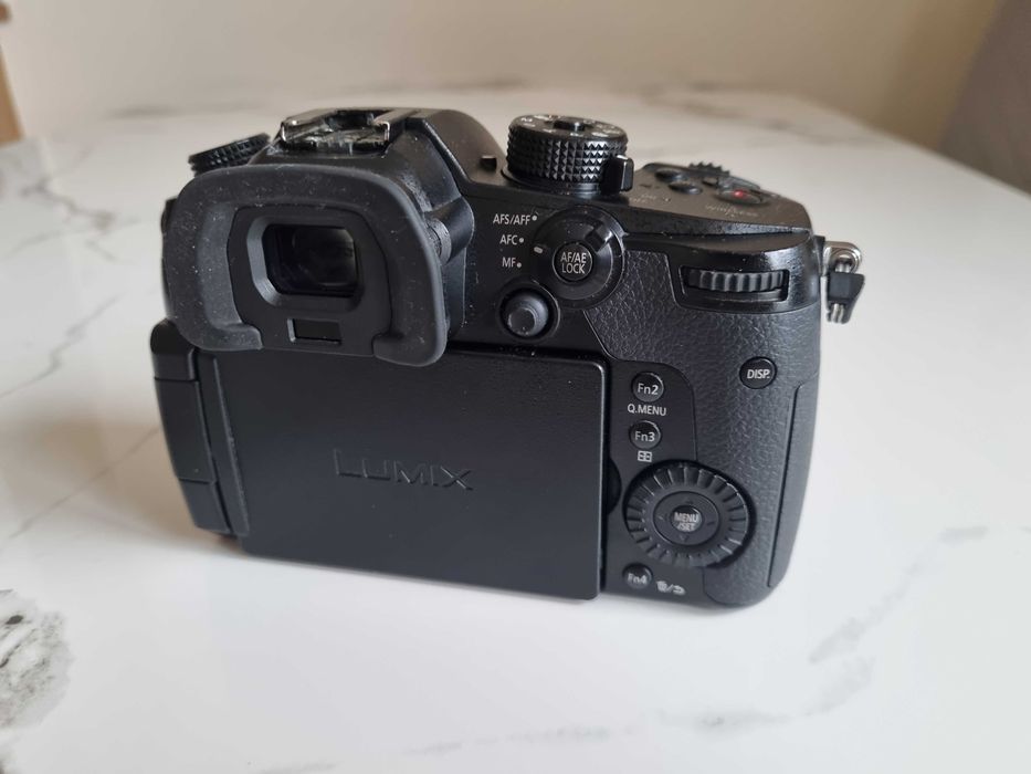 Panasonic Lumix GH5 Body + V-LOG | Idealny Stan, Gotowy Zestaw