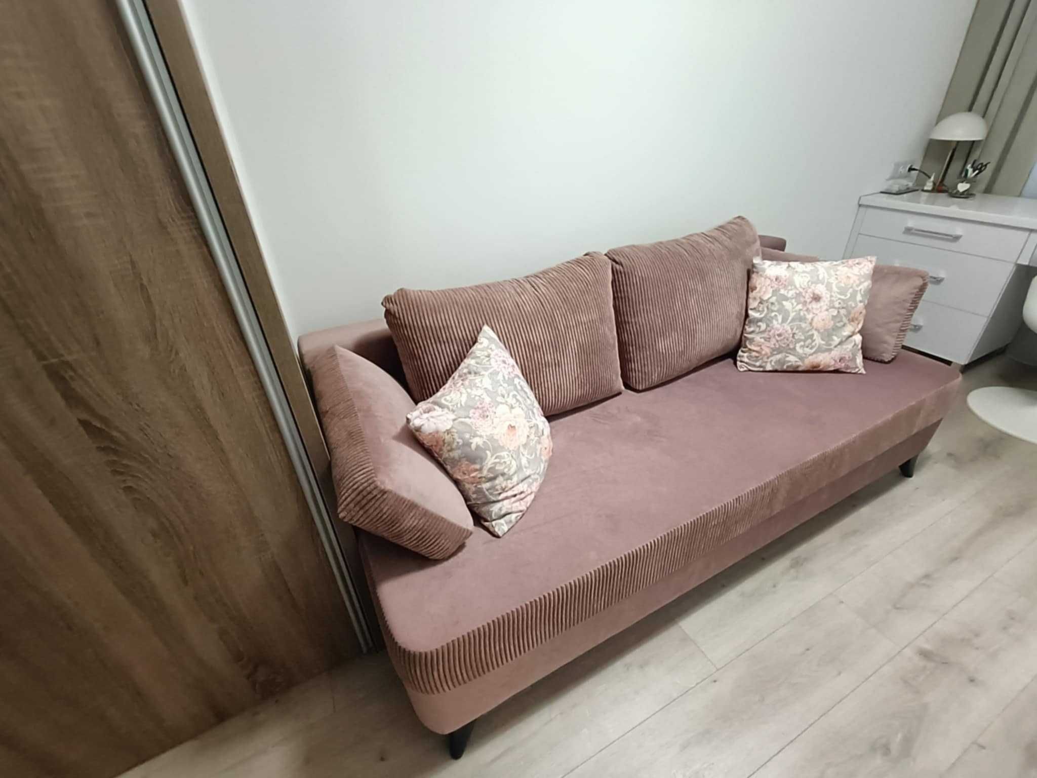 Sofa z funkcją komfortowego spania