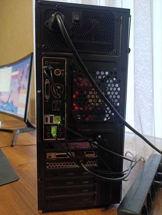 Ігровий комп'ютер (повний комплект)