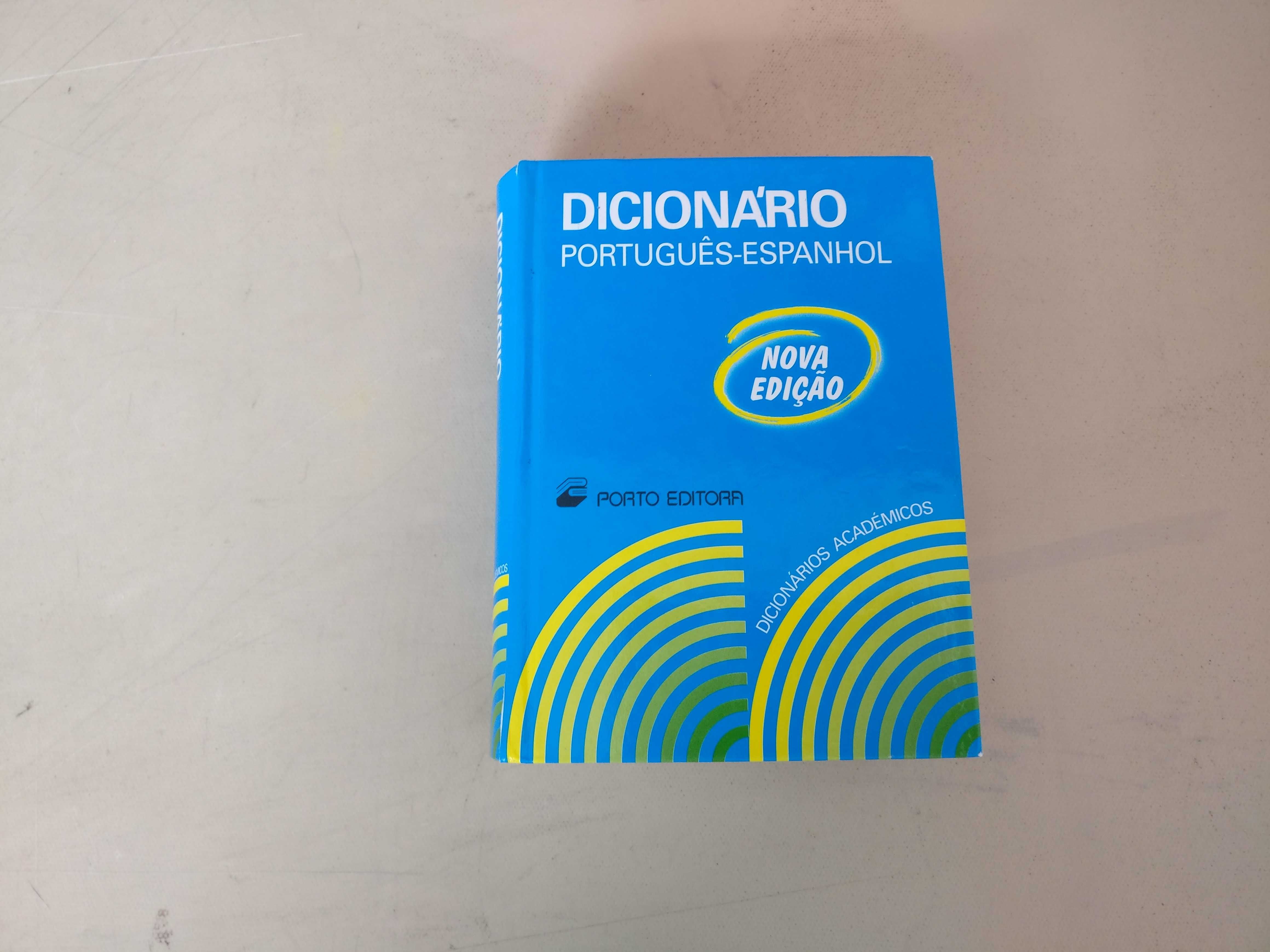 Dicionário Académico de Português-Espanhol