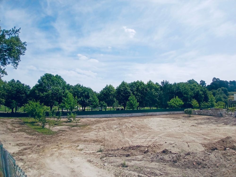 Terreno de Construção com 1482,6 m²