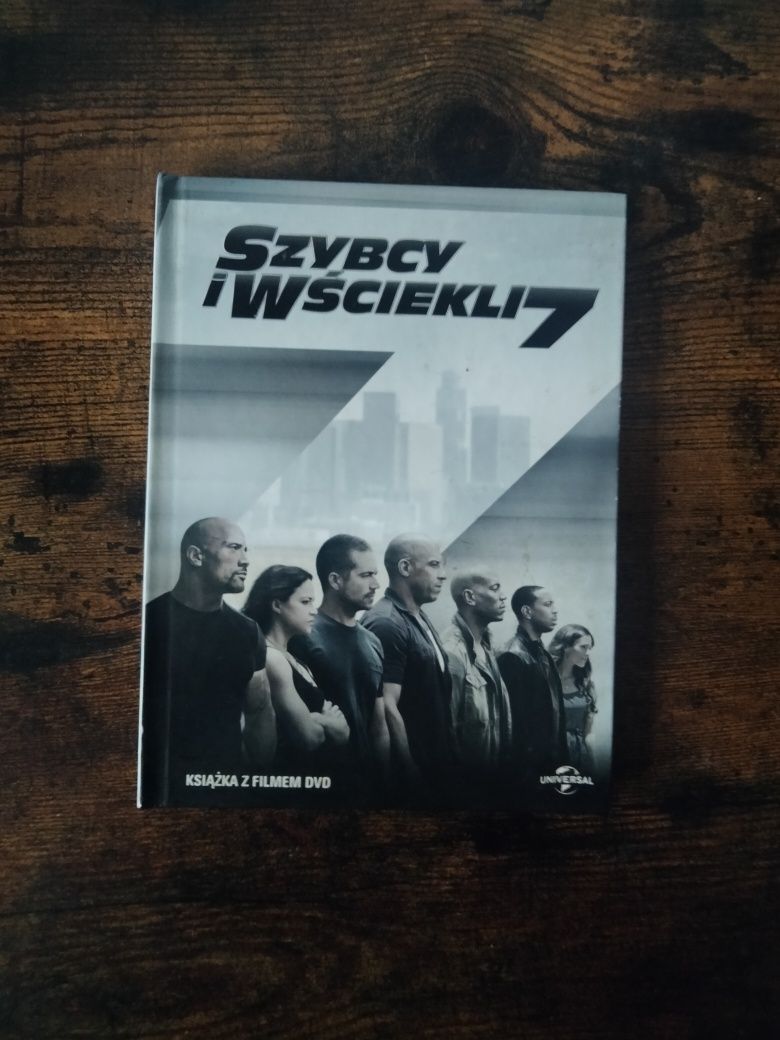 Filmy Szybcy i wściekli + książki z dvd