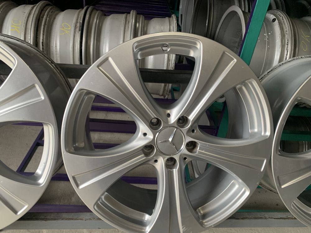 AR244 Оригінальні диски Mersedes ML W-253 5/112 R18 8J ET38.