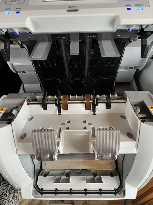 Сортувальник банкнот Glory-120GFS