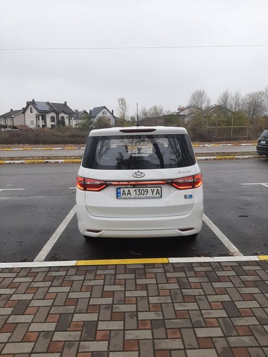 Продається авто Changan Auchan A600EV