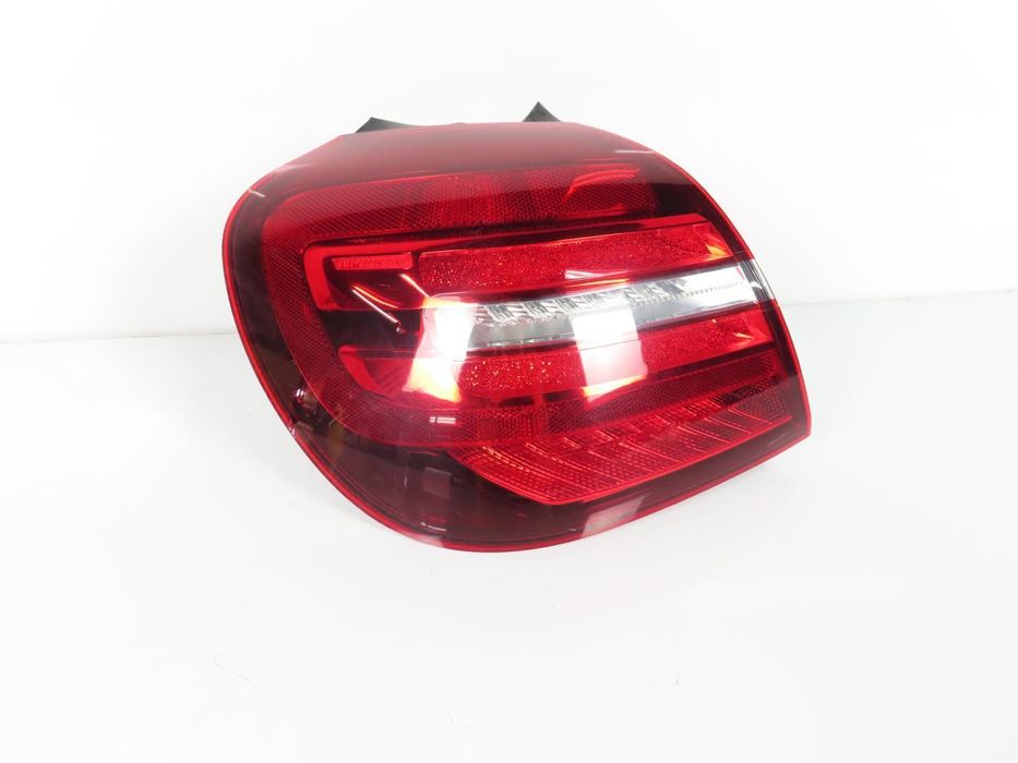 Farolim LED Esquerdo/Trás Usado / Original MERCEDES-BENZ GLA-CLASS (X156) A15659...