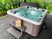 Jacuzi energooszczędne Trident NEW model 2025 5os. 2 leżanki Plug&Play